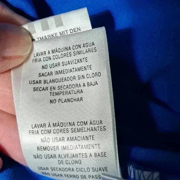 Adidas Long sleeve Tee Medium - Picture 8 of 9